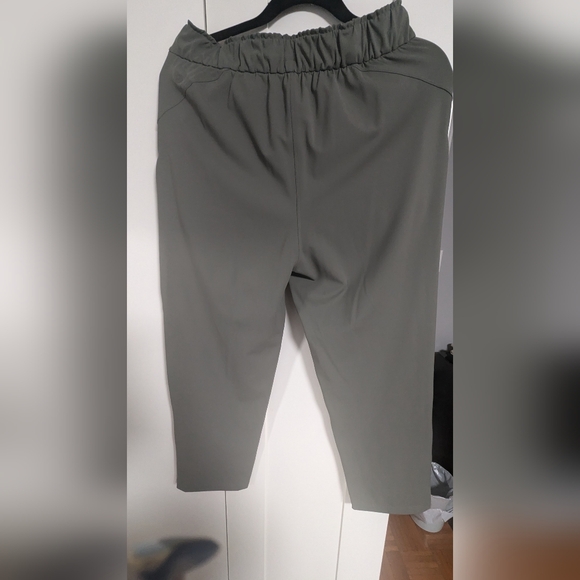 Bnwt lululemon stretch high-rise crop 23" grey sage sz 6 - Picture 3 of 5